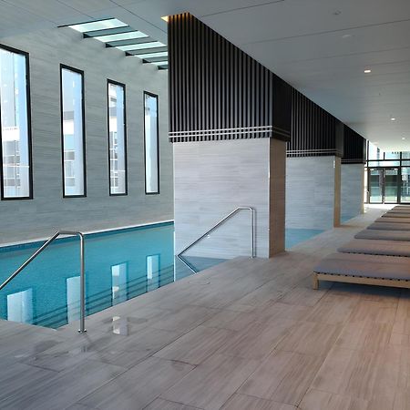 Mega Style Apartments Victoria One Мельбурн Экстерьер фото