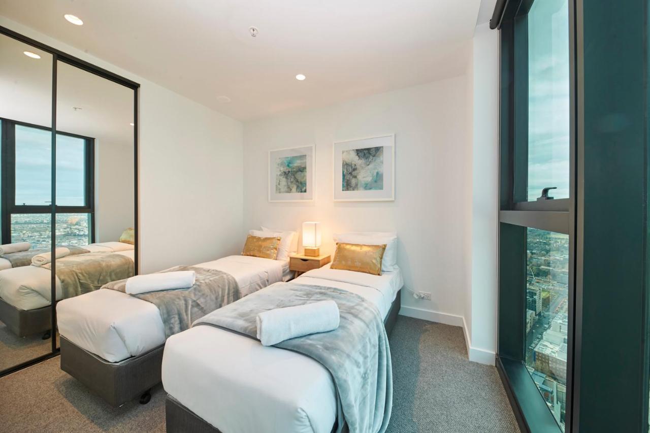 Mega Style Apartments Victoria One Мельбурн Экстерьер фото