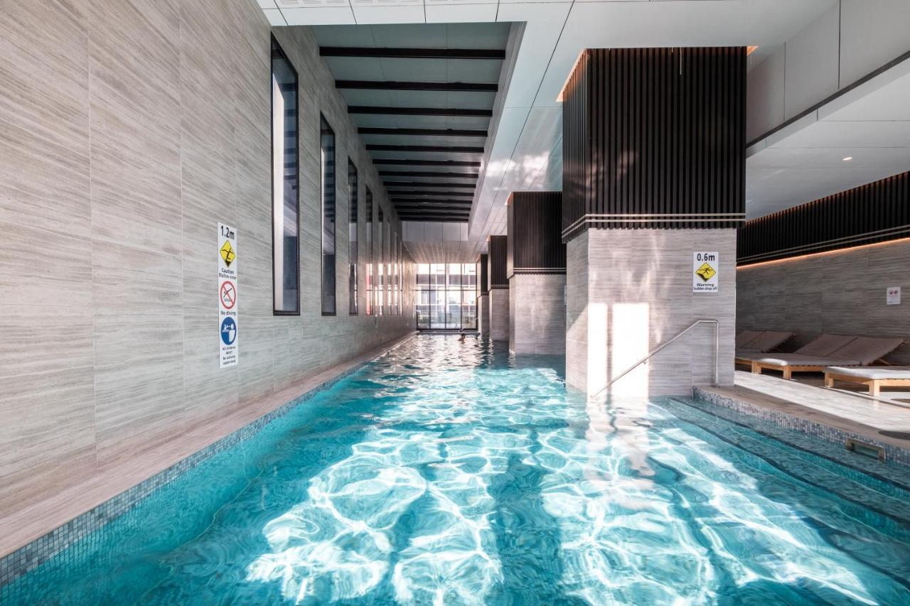 Mega Style Apartments Victoria One Мельбурн Экстерьер фото