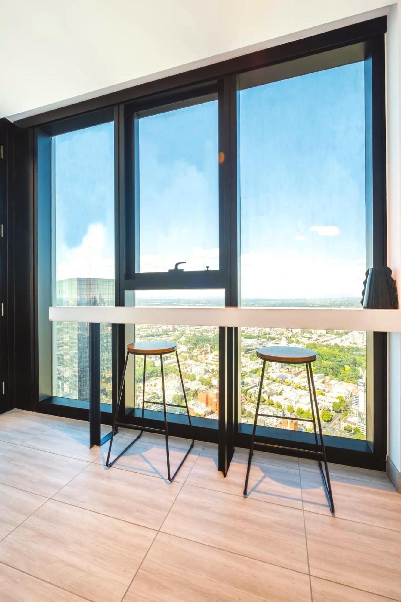 Mega Style Apartments Victoria One Мельбурн Экстерьер фото